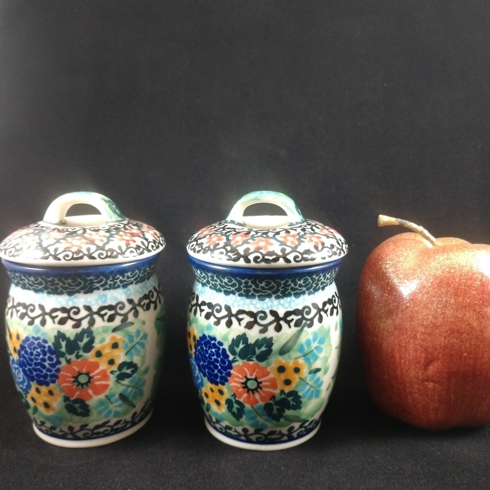 Set of small jars with lids, hand painted, Poland